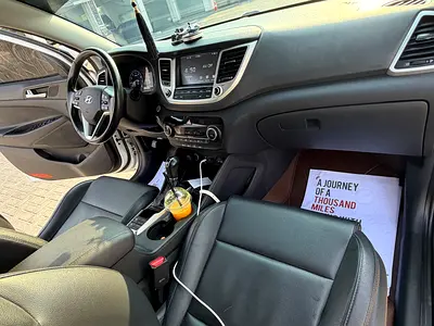 صورة 11 لـ 2017 Hyundai TUCSON