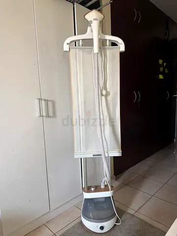 Standing Garment Steamer with Water Tank - Good Working Condition