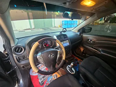 2019 Nissan VERSA 照片 12