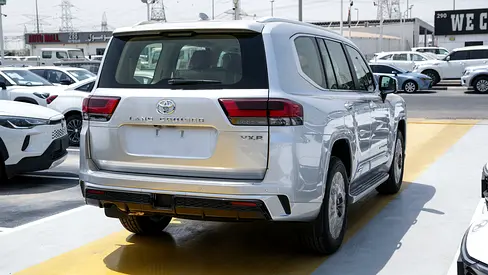 2026 Toyota LAND CRUISER 照片 10