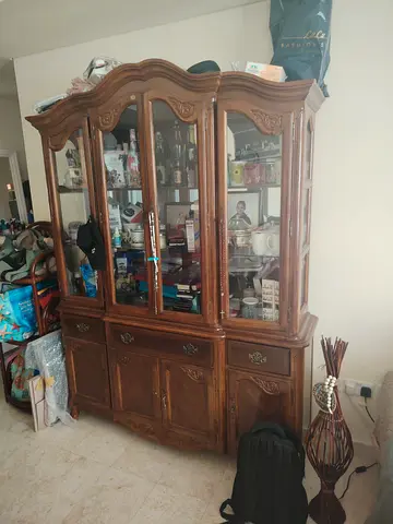 Classic Wooden USA Cabinet / Display Cabinet - Solid Wood, Glass Doors