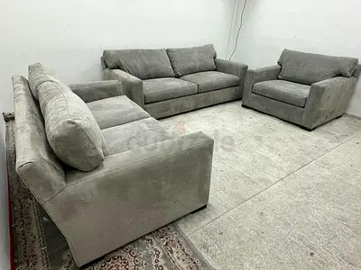 Excellent condition crate&barrel sofa set