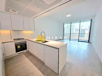 Brand New - High Floor - Park View