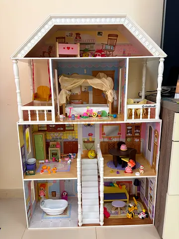 Doll house