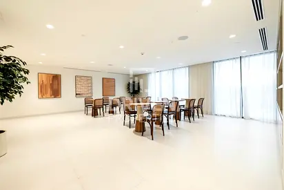 Vacant Apt | Premium Area | Full Sea View
