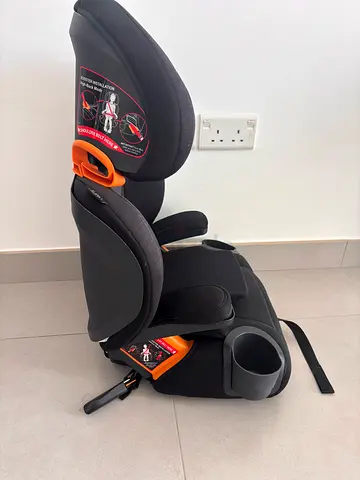 Chicco KidFit ClearTex Plus 2-in-1 Booster Car Seat – Excellent Condition