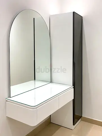 Modern Dressing Table with Mirror & Side Cabinet – Custom Vanity Unit UAE