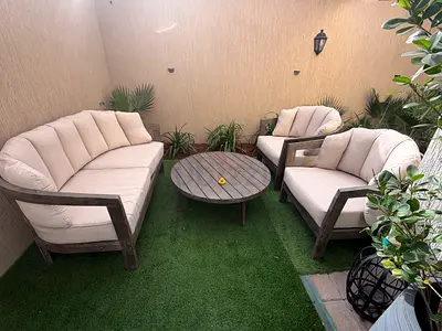 Outdoor 3-piece Wooden Lounge Set with Cushions and Coffee Table