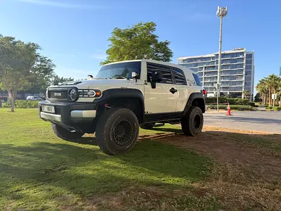 2017 Toyota FJ CRUISER — фото 9