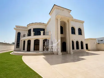 Spacious 5BR Villa | Huge Garden | Nad Al Sheba 4