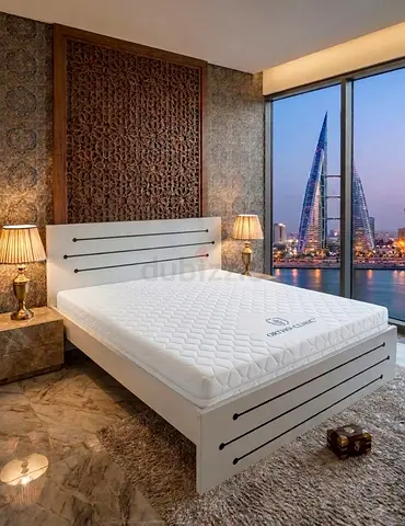 Queen Size White Wooden Bed Frame with Headboard mattress