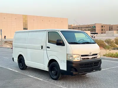 2013 Toyota HIACE 照片 3