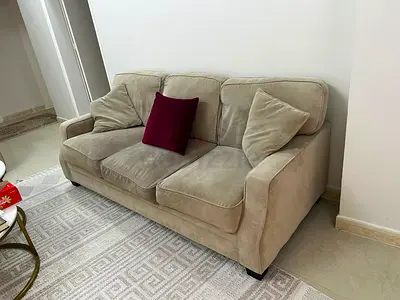 Beige 3-Seater Fabric Sofa in Good Condition