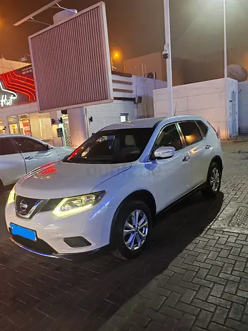 NIssan Xtrail GCC 7 Seater