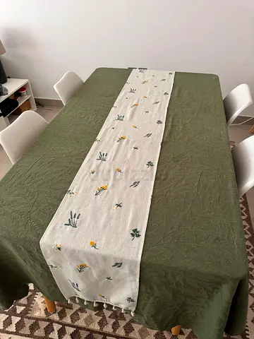 Embroidered runner