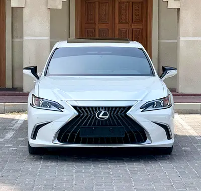 Lexus ES 350 2023 GCC Specs - Pristine Condition