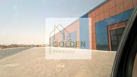 a main road entrance with an electric power of 120 kva with an external parking area for shipping an