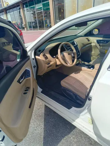 2018 Nissan ALTIMA 照片 3