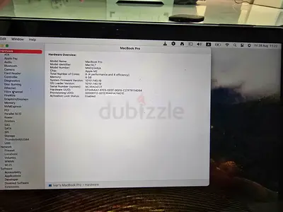 Apple MacBook pro (Silver) in Excellent Condition under warranty till 2027