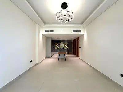 Brand New | Smart Home | Close To Exit