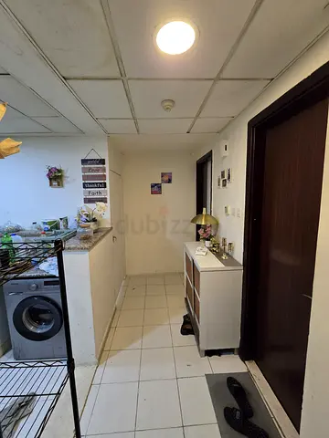 Room for rent in international city