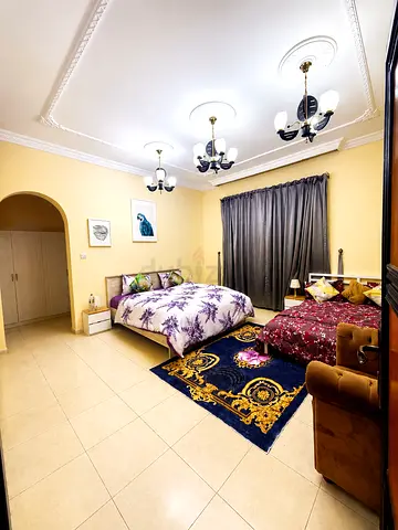 Big Spacious Master Room with Free Parking in Villa near Sharjah International School