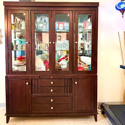 Solid wood Hutch Cabinet in excellent condition for sale