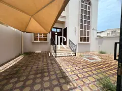5 MASTER BED | MAIDS ROOM | PRIME LOCATION | VACANT