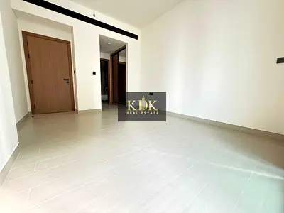 2Br+Store |Unfurnished | Close Kitchen