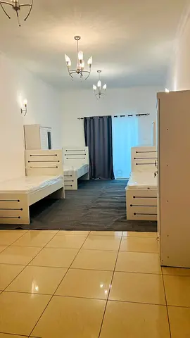 ✨ EXECUTIVE BED SPACE AVAILABLE – JUMEIRAH 1 ✨