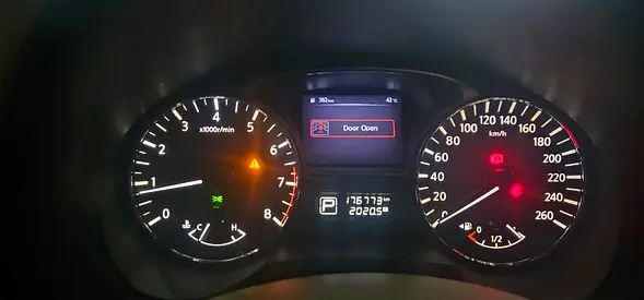 2016 Nissan ALTIMA 照片 4