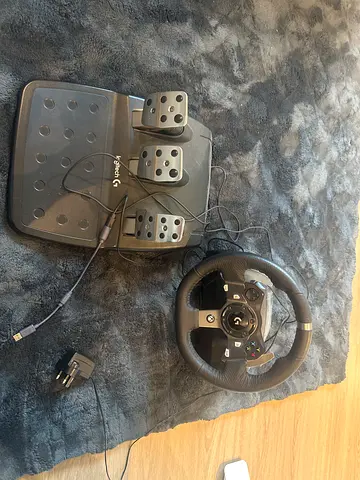 Logitech G29 Driving Wheel with Pedals — Good Working Condition