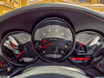 صورة مصغرة 15 لـ 2015 Porsche 911