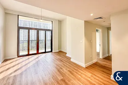 Park views | Vacant | Upgraded | 2 Beds