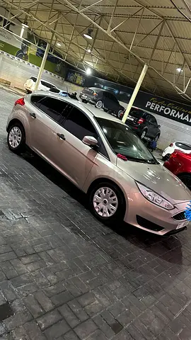 2018 Ford Focus – Gold \| For Sale