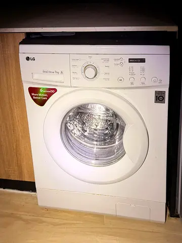 LG 7kg Front Load Washing Machine - Good Working Condition