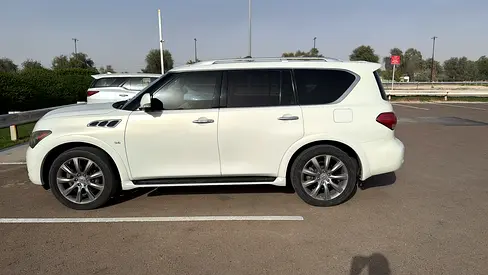 2014 Infiniti QX80 照片 11