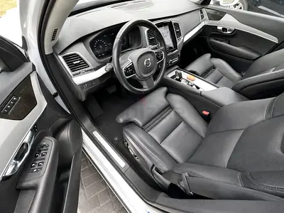 Volvo XC90 B5 Momentum, миниатюра 4