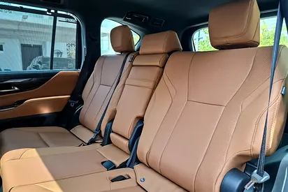 صورة 12 لـ 2025 Lexus LX-SERIES