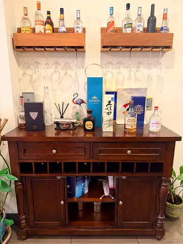 Solid bar unit wood / drinks cabinet (top hanging wine rack not included)