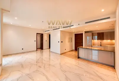Corner Unit| 2 BR| Huge Terrace |High Floor
