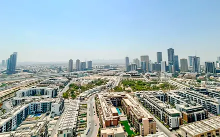 Fully Furnished | High Floor | Multiple Cheques