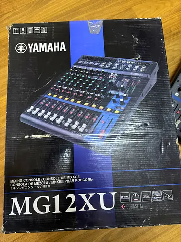 Yamaha MG12XU 12-Channel Mixer (boxed) - Good condition