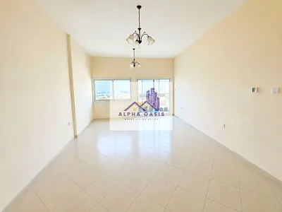 SEMI CLOSE KITCHEN /3 BATH/PRIME LOCATION/ HUGE SIZE