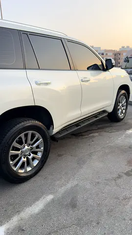 2019 Toyota PRADO — фото 2