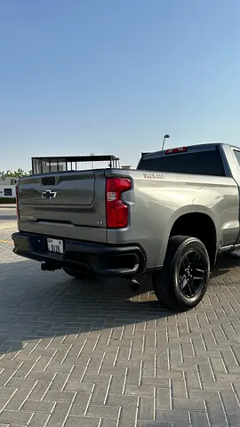 2021 Chevrolet SILVERADO 1500 照片 3
