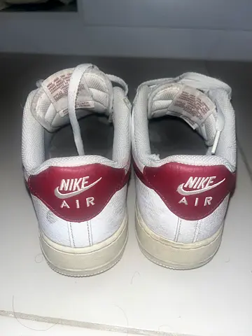 Used Nike Air Force 1