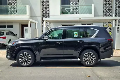 صورة 5 لـ 2025 Lexus LX-SERIES
