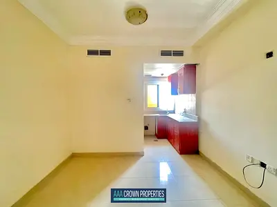 Separate kitchen studio flat central Ac only family