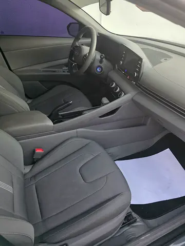 Hyundai Elantra GLS, миниатюра 5